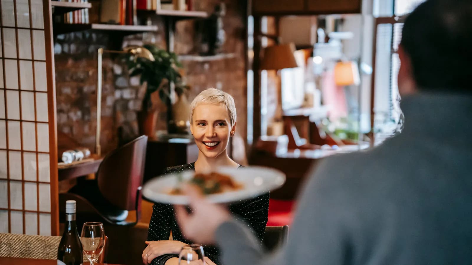 Franquicias de restaurantes: cómo invertir en restauración con servicio de mesa