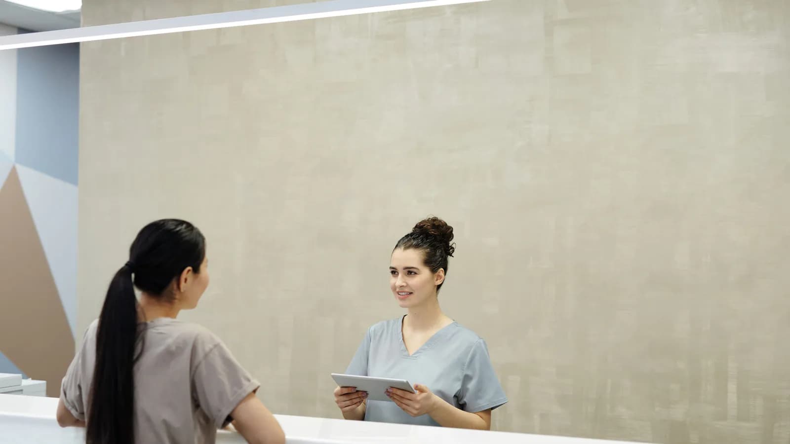 Cómo franquiciar una clínica: guía para el sector sanitario