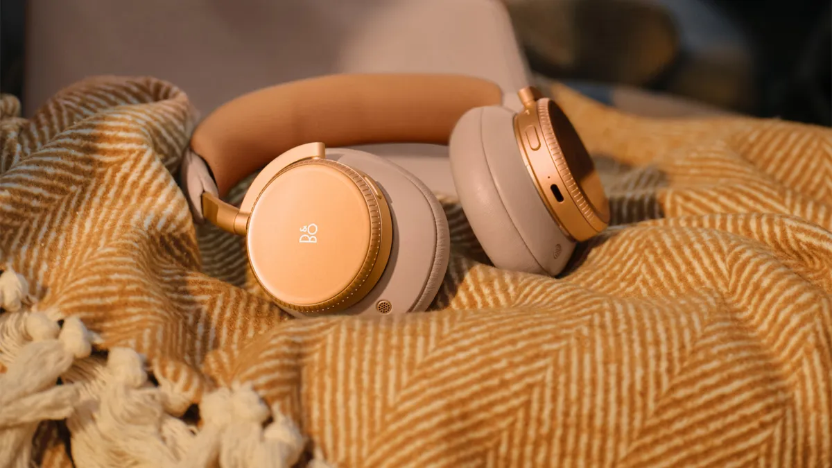 Franquicia Bang & Olufsen - Otros Comercios - ZonaFranquicia